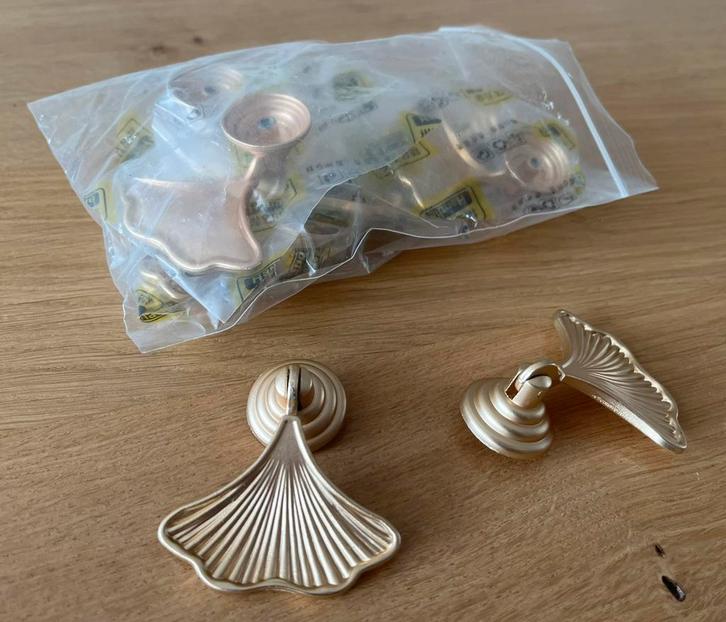 Goudkleurige kastknoppen *nieuw* 1-10st., Doe-het-zelf en Verbouw, Hang- en Sluitwerk, Nieuw, Overige typen, Overige materialen