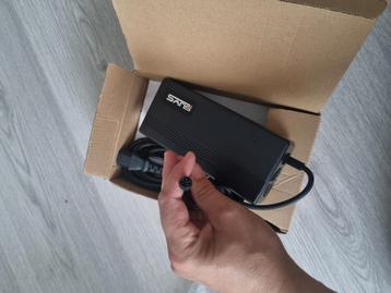 Super 73 oplader  beschikbaar voor biedingen