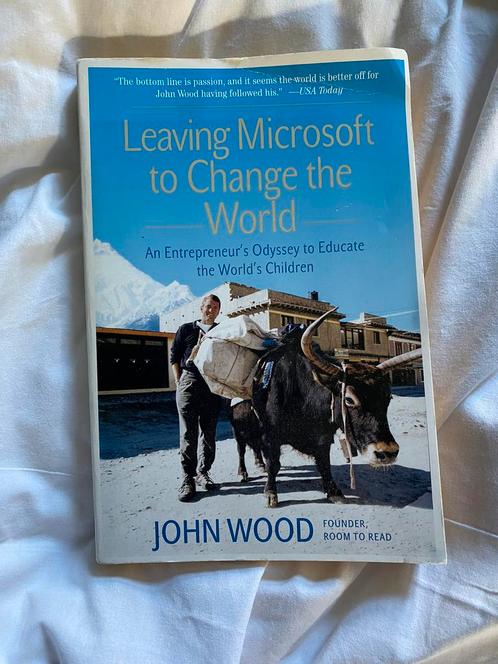 Leaving Microsoft to Change the World  boek, Boeken, Reisverhalen, Gelezen, Ophalen of Verzenden