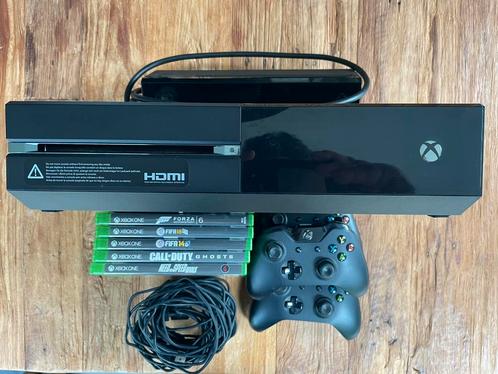 XBOX ONE +  3 CONTROLLERS + CAMERA, Spelcomputers en Games, Games | Xbox One, Niet werkend, Sport, 3 spelers of meer, Vanaf 3 jaar