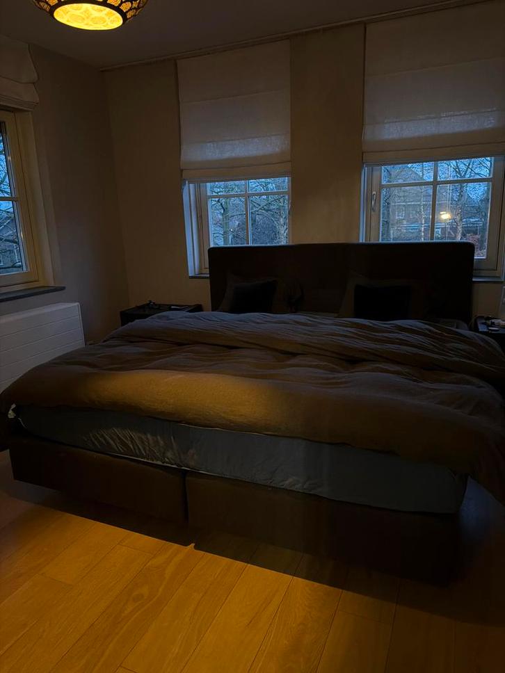 Nette Pullman bed 2 pers- Bruine stof MOET WEG dit weekend!!, Huis en Inrichting, Slaapkamer | Bedden, Gebruikt, Tweepersoons