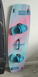 Airush Diamond V6 136x40, Watersport en Boten, Kitesurfen, Ophalen, Gebruikt, Twintip, 9 m²