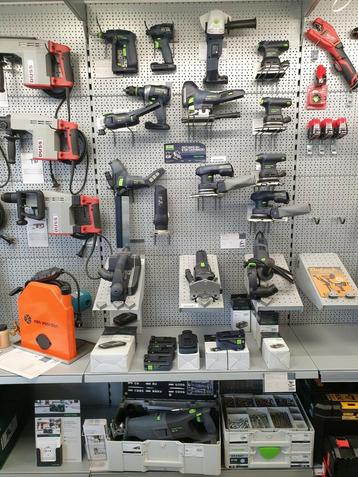 Veel diverse Festool machines en accessoires  beschikbaar voor biedingen