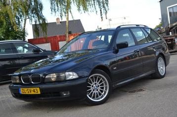 BMW 540I G3 V8 Touring M-sport 286PK Luchtv. Xenon beschikbaar voor biedingen
