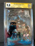 Batman dark knight master race cgc 9,8 signed 4x hot toys, Eén comic, Ophalen of Verzenden, Nieuw, Amerika