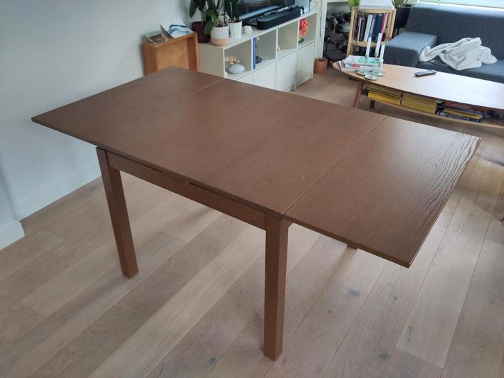 Ikea Bjursta uitschuifbare tafel, Huis en Inrichting, Tafels | Eettafels, Gebruikt, 100 tot 150 cm, 100 tot 150 cm, Vier personen