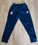 FC Twente trainingsbroek, Kleding | Heren, Sportkleding, Ophalen of Verzenden, Zo goed als nieuw, Voetbal, Maat 48/50 (M)