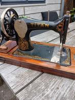 Antieke naaimachine, Antiek en Kunst, Antiek | Naaimachines, Ophalen