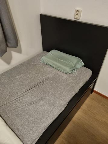 1 persoonsbed  90 x 200 cm. beschikbaar voor biedingen