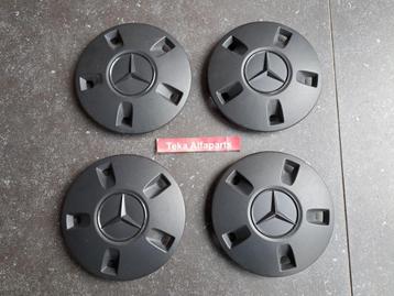 Mercedes-Benz Vito (W447) Wieldop Naafkap A4474011600 beschikbaar voor biedingen