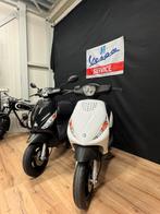 Piaggio Zip 2T | UNIEK | Nieuwstaat | 2017 | Weinig km, Ophalen, Maximaal 45 km/u, Zip, Zo goed als nieuw