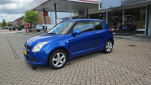 SUZUKI Swift 1.3 3D, Auto's, Suzuki, Te koop, Swift, ABS, Airbags, Metallic lak, Benzine, C, Hatchback, Handgeschakeld, Geïmporteerd
