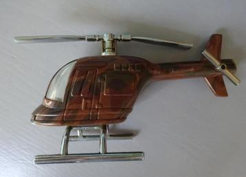 Collectersitem: leger helikopter als aansteker beschikbaar voor biedingen