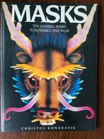 Maskers boek met uitneembare maskers, Ophalen of Verzenden, Zo goed als nieuw, Feestartikel, Overige