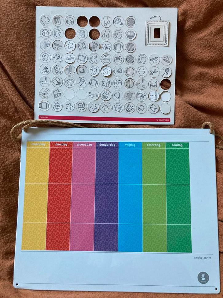 Gezinnig Weekplanner Magnetisch, Kinderen en Baby's, Kinderkamer | Inrichting en Decoratie, Gebruikt, Wanddecoratie, Ophalen of Verzenden