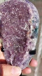 Sugar amethist op standaard 
19cm, Sieraden, Tassen en Uiterlijk, Edelstenen, Ophalen of Verzenden, Nieuw