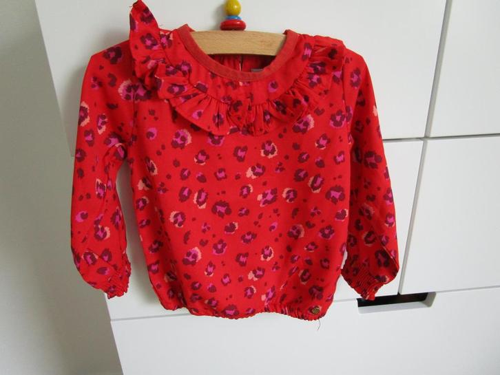 Koko Noko - vrolijk gebloemd shirtje maat 74, Kinderen en Baby's, Babykleding | Maat 74, Zo goed als nieuw, Meisje, Shirtje of Longsleeve