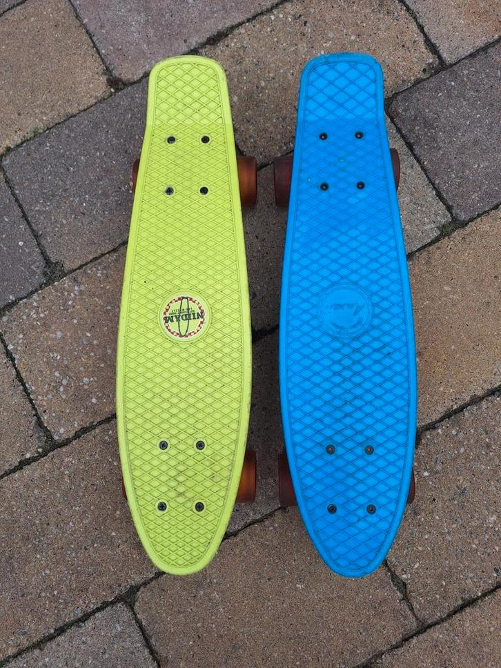 Nijdam Skateboard - Leuke Kleuren! SINT TIP, Sport en Fitness, Skateboarden, Gebruikt, Skateboard, Ophalen of Verzenden