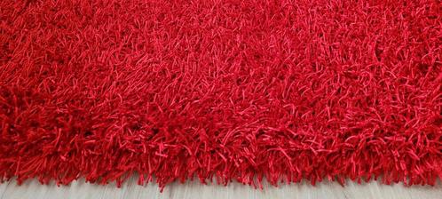 Vloerkleed In Shinie rood hoogpolig 170x235 nieuw!, Huis en Inrichting, Stoffering | Tapijten en Kleden, Nieuw, 150 tot 200 cm