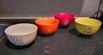 Schaaltjes Vier Chinees Dessertje, Ophalen of Verzenden, Overige stijlen, Aardewerk, Schaal of Schalen