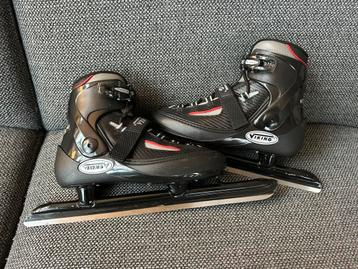 Viking Deluxe combinoren / schaatsen maat 39 beschikbaar voor biedingen