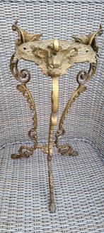 Antiek bijzettafeltje of plantentafel messing drakenkoppen, Ophalen of Verzenden