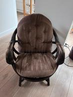Vintage rotan fauteuil, Ophalen, Zo goed als nieuw, 50 tot 75 cm