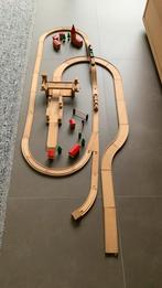 Houten trein en autobaan met accessoires, Ophalen, Gebruikt