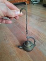 Vintage Bronzen olie lampje -hanglamp, Antiek en Kunst, Ophalen of Verzenden, Brons