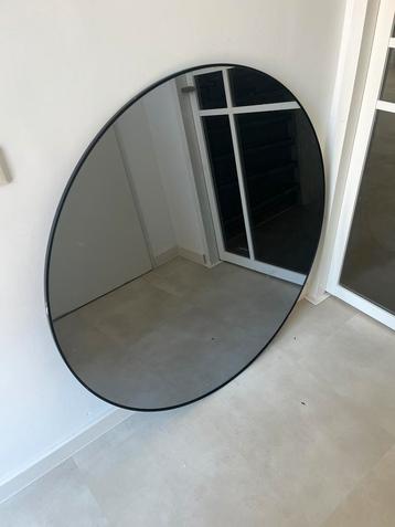 120cm ronde spiegel rookglas met zwart metalen frame beschikbaar voor biedingen
