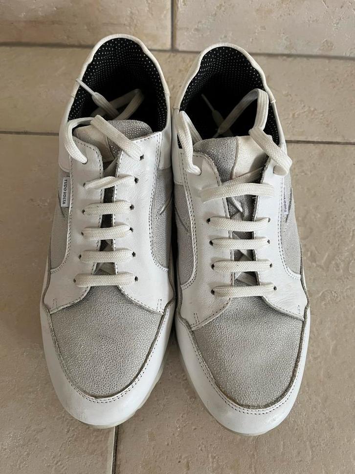 Tudo Volta leren dames sneakers maat 40, Kleding | Dames, Schoenen, Zo goed als nieuw, Sneakers of Gympen, Wit, Ophalen of Verzenden