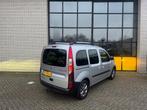 Renault Kangoo Family incl Rolstoellift ! Expression, Trekha, Auto's, Voorwielaandrijving, Stof, Gebruikt, 4 cilinders