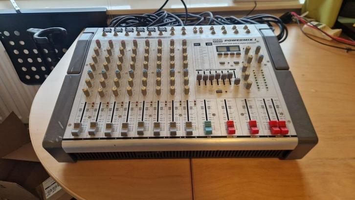 DAP Audio Powermix 1 | Powered Mixer 2x300W | 10-kanaals +FX, Muziek en Instrumenten, Mengpanelen, Gebruikt, 10 tot 20 kanalen