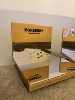 Burberry planken 2x original, Beige, Ophalen of Verzenden, Zo goed als nieuw, Handen en Nagels