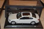 1:18 BMW 750 LI mineral white Paragon dealer edition WRH, Hobby en Vrije tijd, Modelauto's | 1:18, Verzenden, Zo goed als nieuw