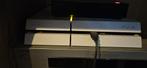 Witte PlayStation 4 500GB  + 2 controllers en 7 spellen, Spelcomputers en Games, Spelcomputers | Sony PlayStation 4, Ophalen, Gebruikt