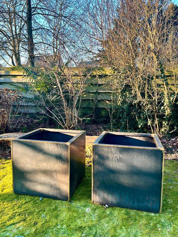 Cortenstaal plantenbak met bodem, 70x70x67 cm, Tuin en Terras, Bloembakken en Plantenbakken, Nieuw, Metaal, Balkon, Tuin, 60 cm of meer