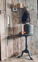 Wijntafel oud hout sober landelijk, Ophalen, Zo goed als nieuw