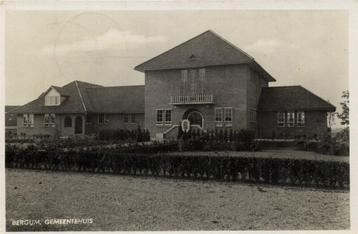 Bergum, Gemeentehuis - 1938 gelopen beschikbaar voor biedingen