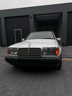 Mercedes-Benz 200-500 (W124) 300D 1986 PANO/ELTRM/NEWAPK/WIT, Auto's, Mercedes-Benz, Stof, Bedrijf, Diesel, Grijs