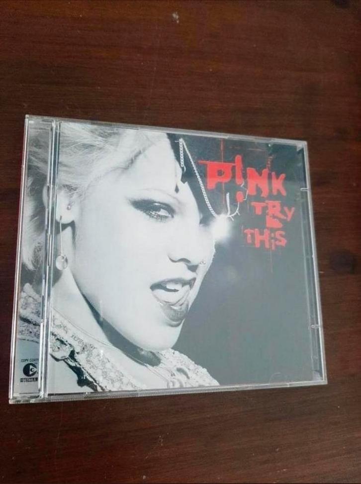 Pink Try This CD., Cd's en Dvd's, Cd's | Pop, Zo goed als nieuw, 2000 tot heden, Ophalen of Verzenden