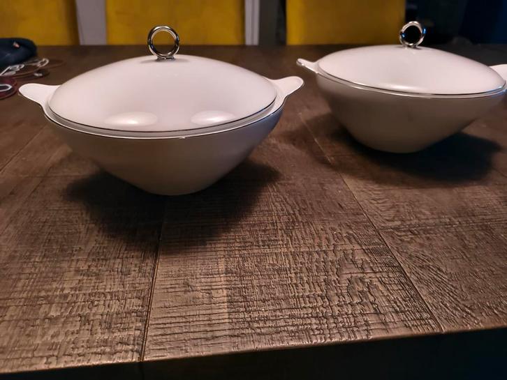 Bareuther Waldsassen Bavaria Dekschalen Jubileum Editie, Antiek en Kunst, Antiek | Schalen, Ophalen of Verzenden