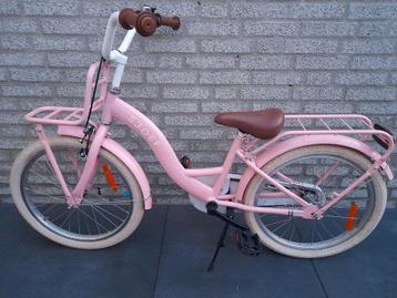 zeer nette meisjes fiets 20 inch roze beschikbaar voor biedingen