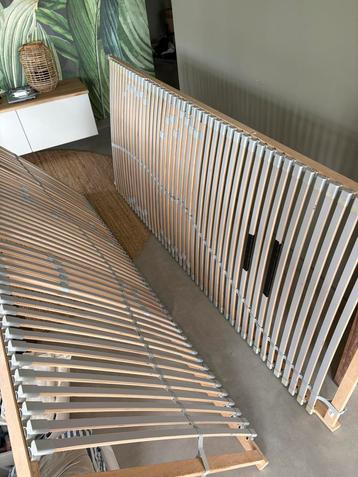 2x Ikea lattenbodems 218x90 beschikbaar voor biedingen