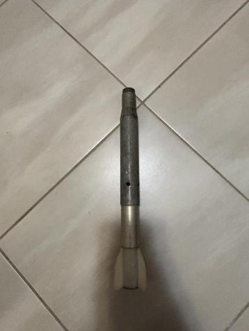 Yugoslavian army school tromblone beschikbaar voor biedingen
