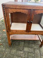 Theekast / Vitrinekast - Opknapper, Ophalen