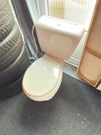 Wandcloset | WC pot, Doe-het-zelf en Verbouw, Sanitair, Ophalen, Zo goed als nieuw, Toilet