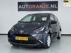 Toyota Aygo 1.0 VVT-i x-fun-Airco-Cruise Control-NAP!, Voorwielaandrijving, Gebruikt, Euro 6, Start-stop-systeem