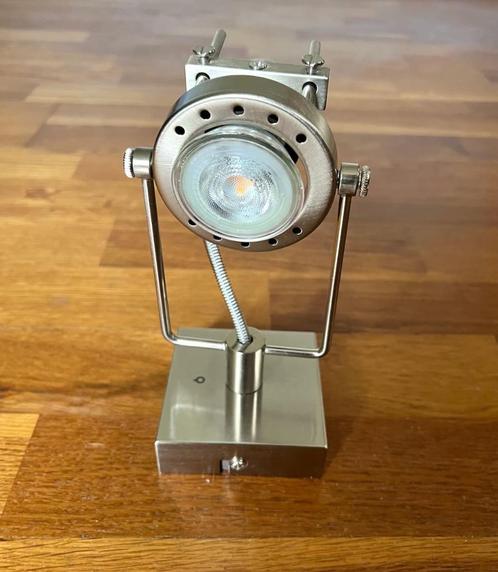 Stijlvolle draai- en kantelbare wand / plafondspot, staal, Huis en Inrichting, Lampen | Spots, Zo goed als nieuw, Plafondspot of Wandspot