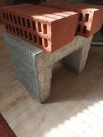 Gratis 3 beton elementen bankje stoel, Ophalen, Zo goed als nieuw